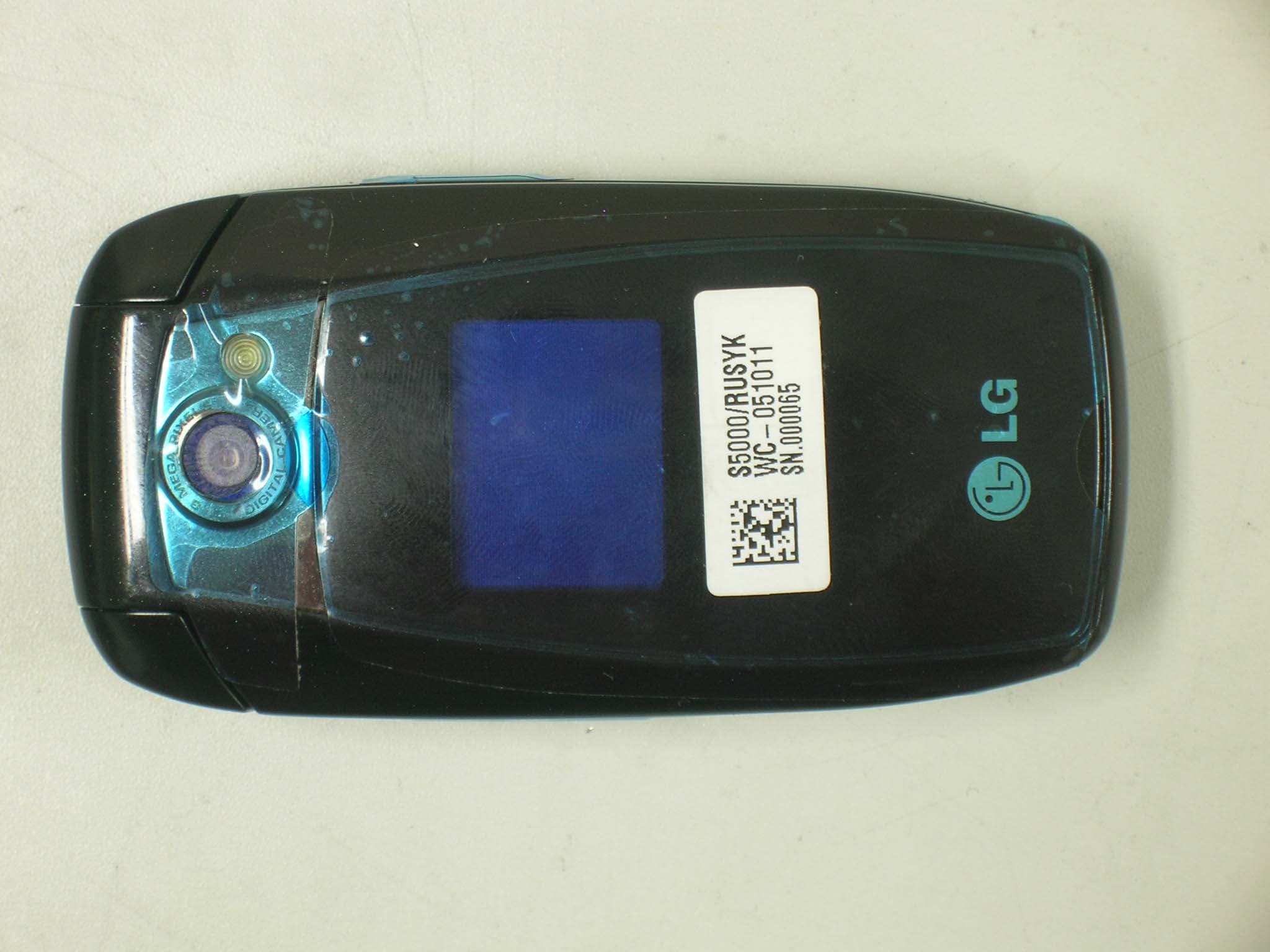 PCS GSM Phone With Bluetooth - FCC ID BEJS5000 - LG Electronics USA, Inc. (2)