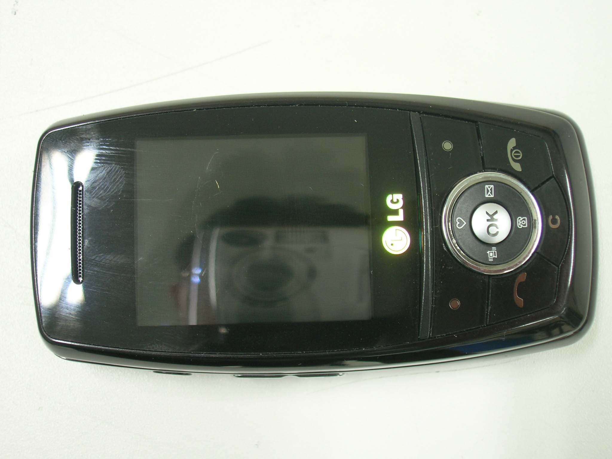 PCS GSM Phone With Bluetooth - FCC ID BEJS5200 - LG Electronics USA, Inc. (4)