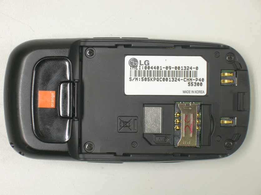 GSM 900/1800/1900 PCS phone with Bluetooth - FCC ID BEJS5300 - LG Electronics USA, Inc. (1)