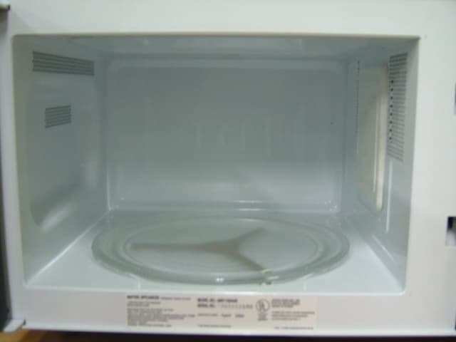 Microwave Oven - FCC ID BEJS841MHA - LG Electronics USA, Inc.