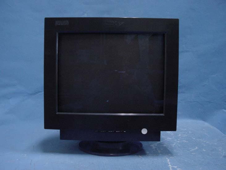 17� CRT Monitor - FCC ID BEJT17HD - LG Electronics USA, Inc. (2)