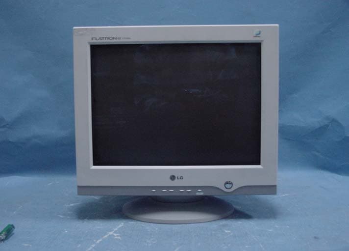 17� CRT Monitor - FCC ID BEJT17JC - LG Electronics USA, Inc. (2)