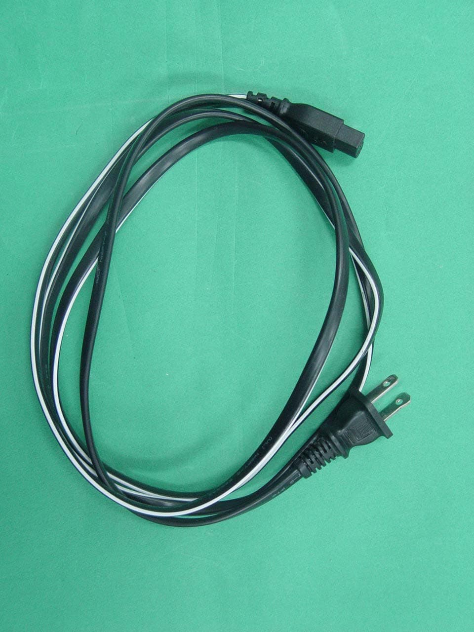 17" LCD TV MONITOR - FCC ID BEJT17LC10D - LG Electronics USA, Inc. (1)