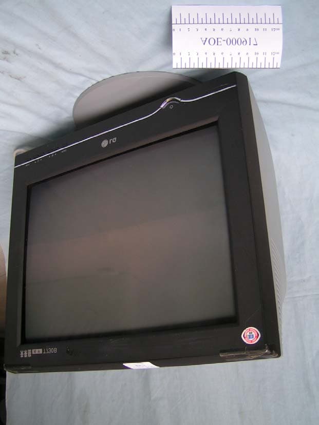 COLOR MONITOR - FCC ID BEJT17NC - LG Electronics USA, Inc. (2)