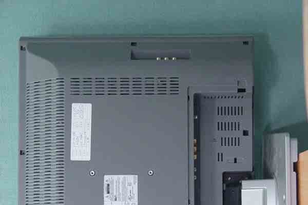 23" LCD TV/ MONITOR - FCC ID BEJT23HLA - LG Electronics USA, Inc. (2)