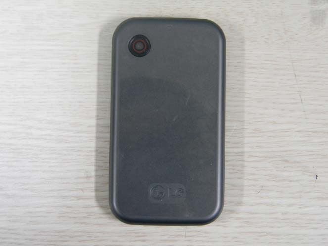 Cellular/PCS WCDMA/GSM/EDGE Phone with WLAN and Bluetooth - FCC ID BEJT325G - LG Electronics USA, Inc. (4)