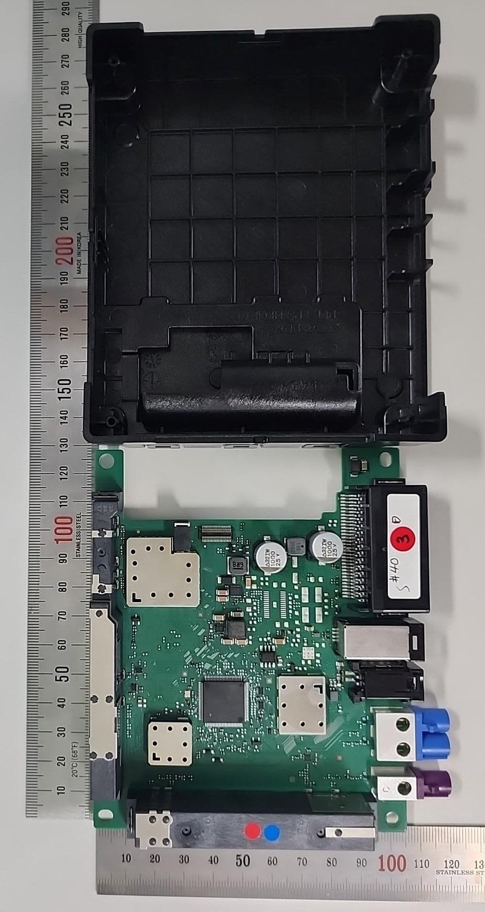 Car Telematics Device - FCC ID BEJTFHOBINN0D - LG Electronics USA, Inc. (2)