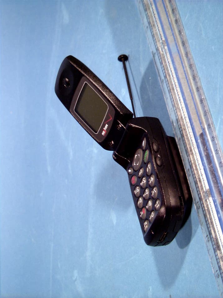 Tri-Mode Dual-Band Analog/PCS Phone - FCC ID BEJTM510 - LG Electronics USA, Inc.
