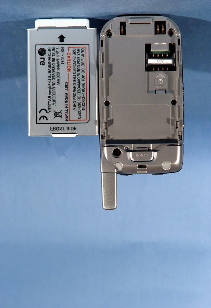 Single-Band PCS GSM Phone - FCC ID BEJU8210 - LG Electronics USA, Inc. (1)