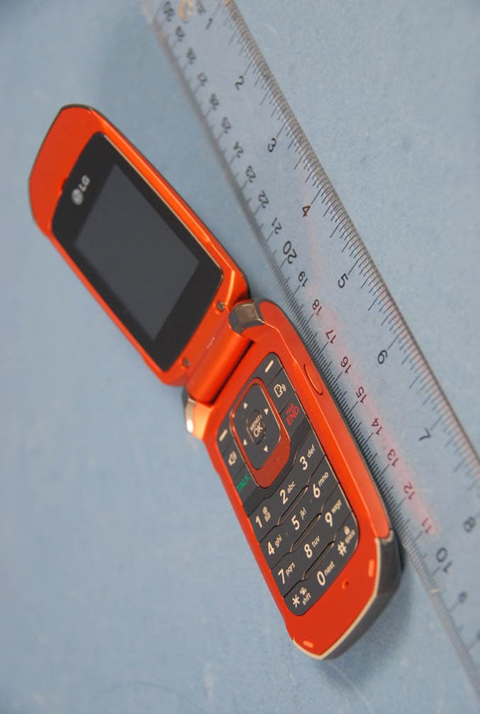 Cellular/AWS/PCS CDMA Phone with Bluetooth - FCC ID BEJUX310 - LG Electronics USA, Inc. (1)