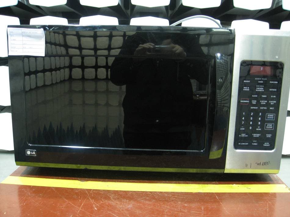 Microwave Oven - FCC ID BEJV204FSA - LG Electronics USA, Inc. (3)