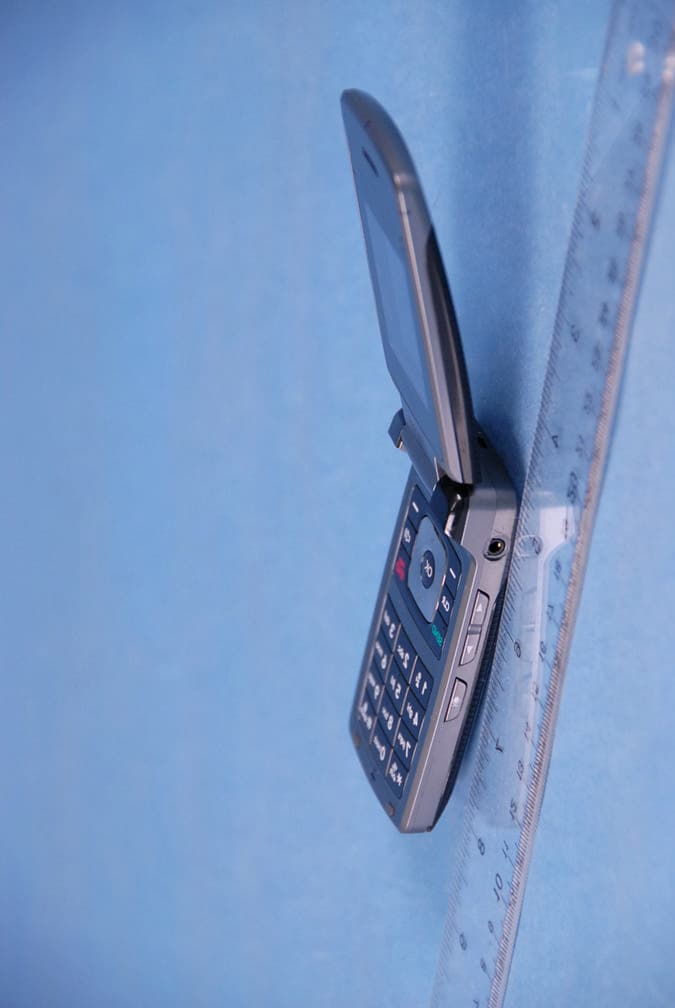 Cellular/ PCS AMPS/ CDMA Phone with Bluetooth - FCC ID BEJVX5400 - LG Electronics USA, Inc. (3)