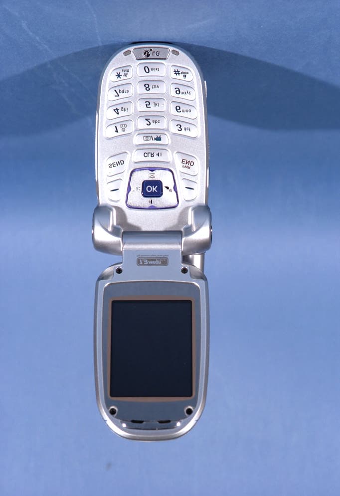 Dual-Band CDMA Phone with Bluetooth - FCC ID BEJVX8100 - LG Electronics USA, Inc. (4)