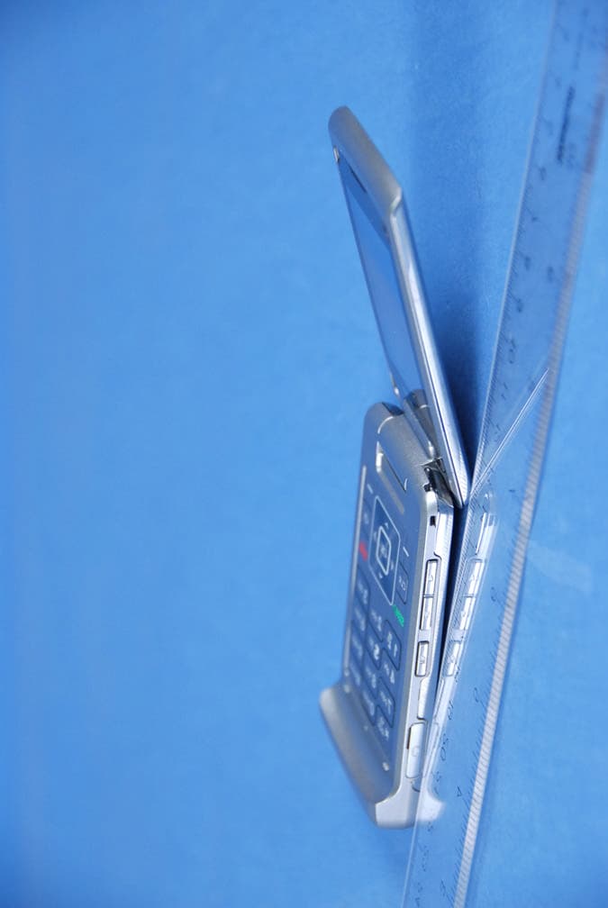 Cellular/PCS CDMA Phone with Bluetooth - FCC ID BEJVX8700 - LG Electronics USA, Inc. (3)