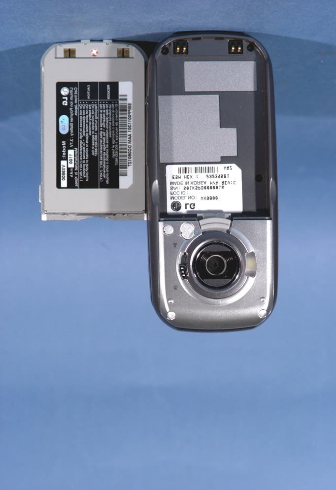 Dual-Band CDMA Phone with Bluetooth - FCC ID BEJVX9800 - LG Electronics USA, Inc. (4)