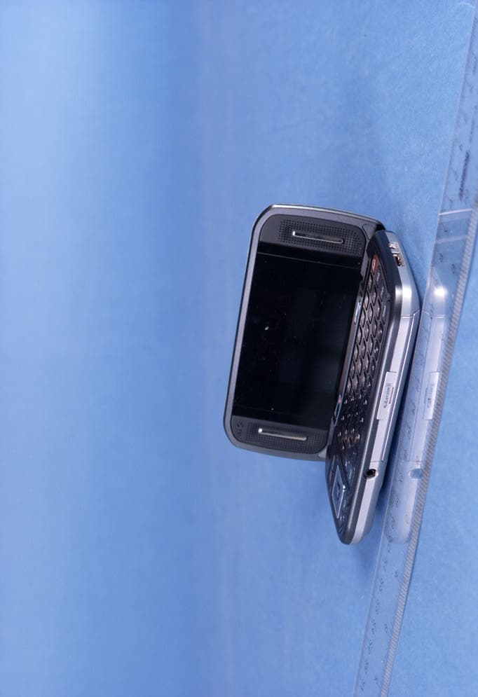 Dual-Band CDMA Phone with Bluetooth - FCC ID BEJVX9900 - LG Electronics USA, Inc. (3)