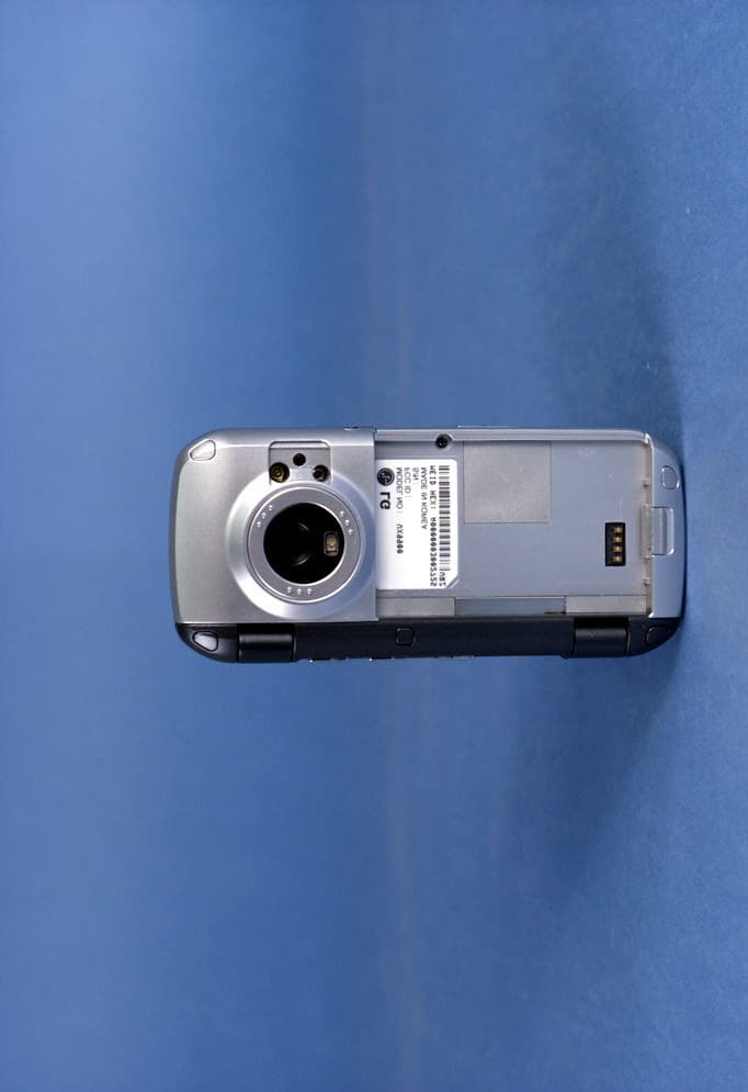 Dual-Band CDMA Phone with Bluetooth - FCC ID BEJVX9900 - LG Electronics USA, Inc. (5)