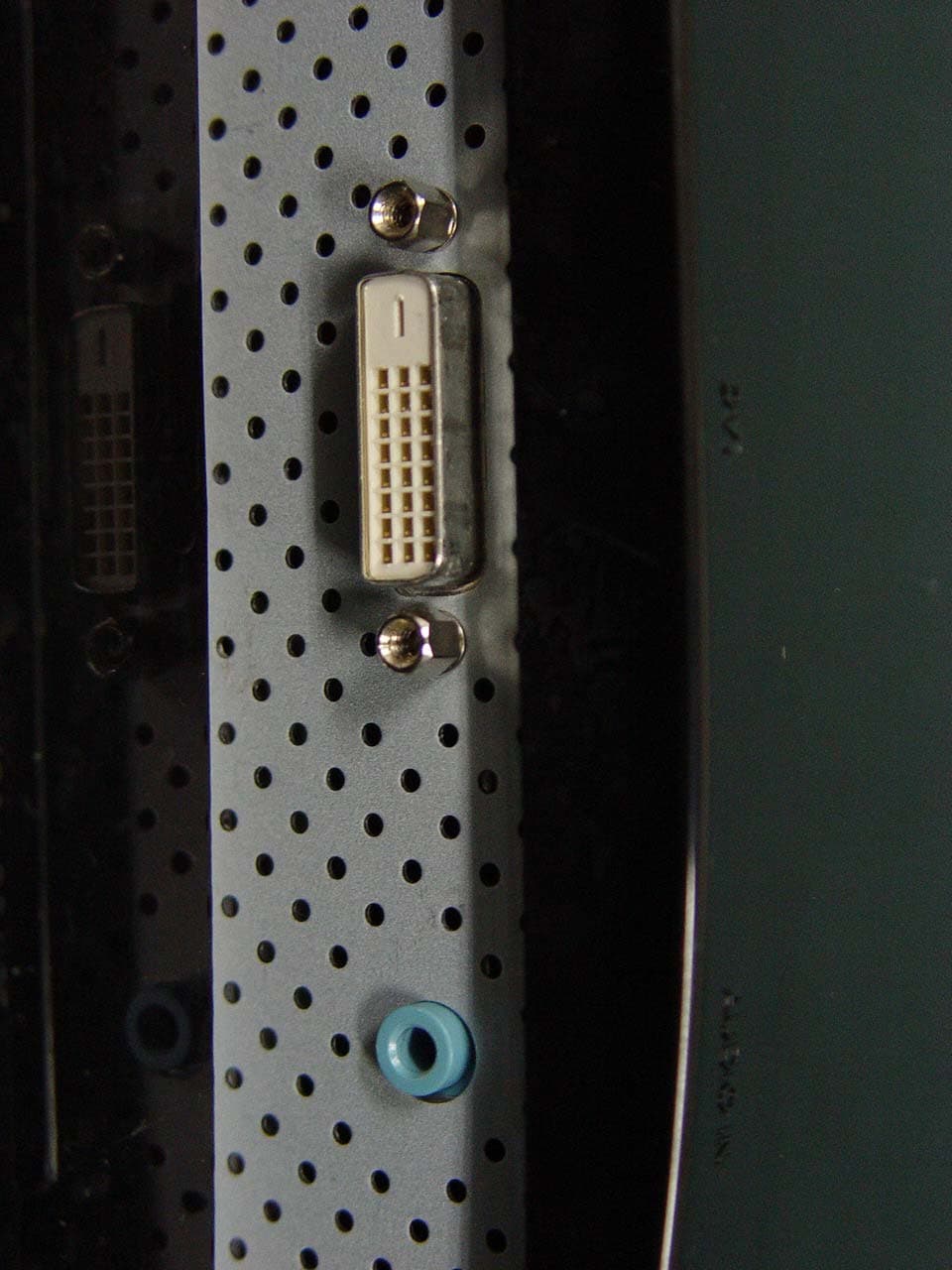 LCD MONITOR - FCC ID BEJW2363DV - LG Electronics USA, Inc. (5)
