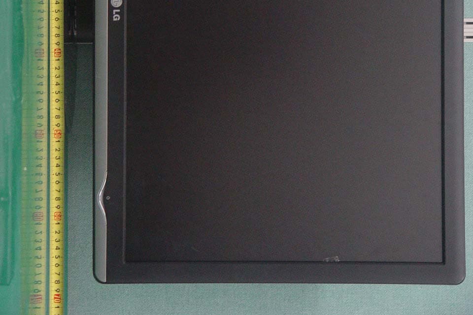 LCD MONITOR - FCC ID BEJW3000HS - LG Electronics USA, Inc. (3)