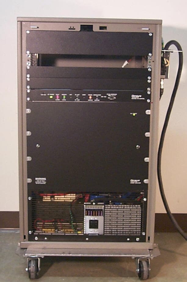 Base Station - FCC ID BFLGL-T8600-CN - Glenayre Electronics Inc (2)