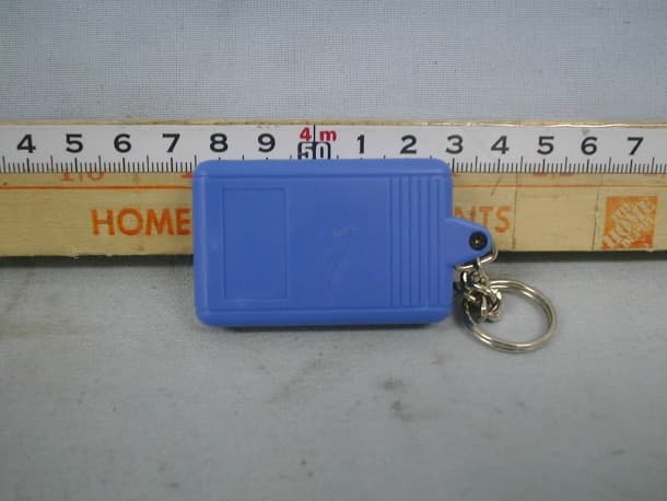 Car Alarm Transmitter - FCC ID BGA2KTX - Audiovox Corporation (2)