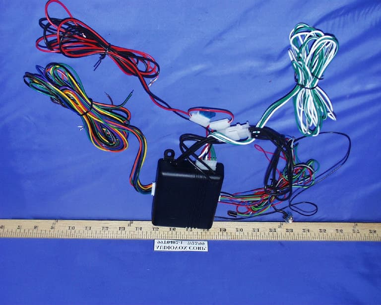 Car Alarm Receiver - FCC ID BGAEX8R - Audiovox Corporation (3)
