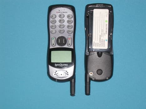 TDMA/AMPS Cellular Phone - FCC ID BGBMT345XFOR6A - Mitsubishi Electric Corp