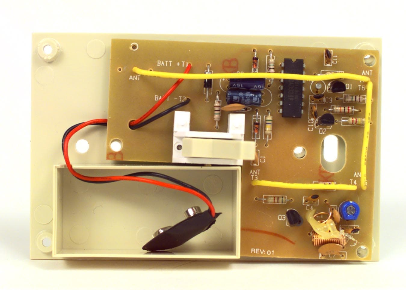 Remote Control Transmitter - FCC ID BJ4-61WRC33ATX - HeathCo LLC (2)