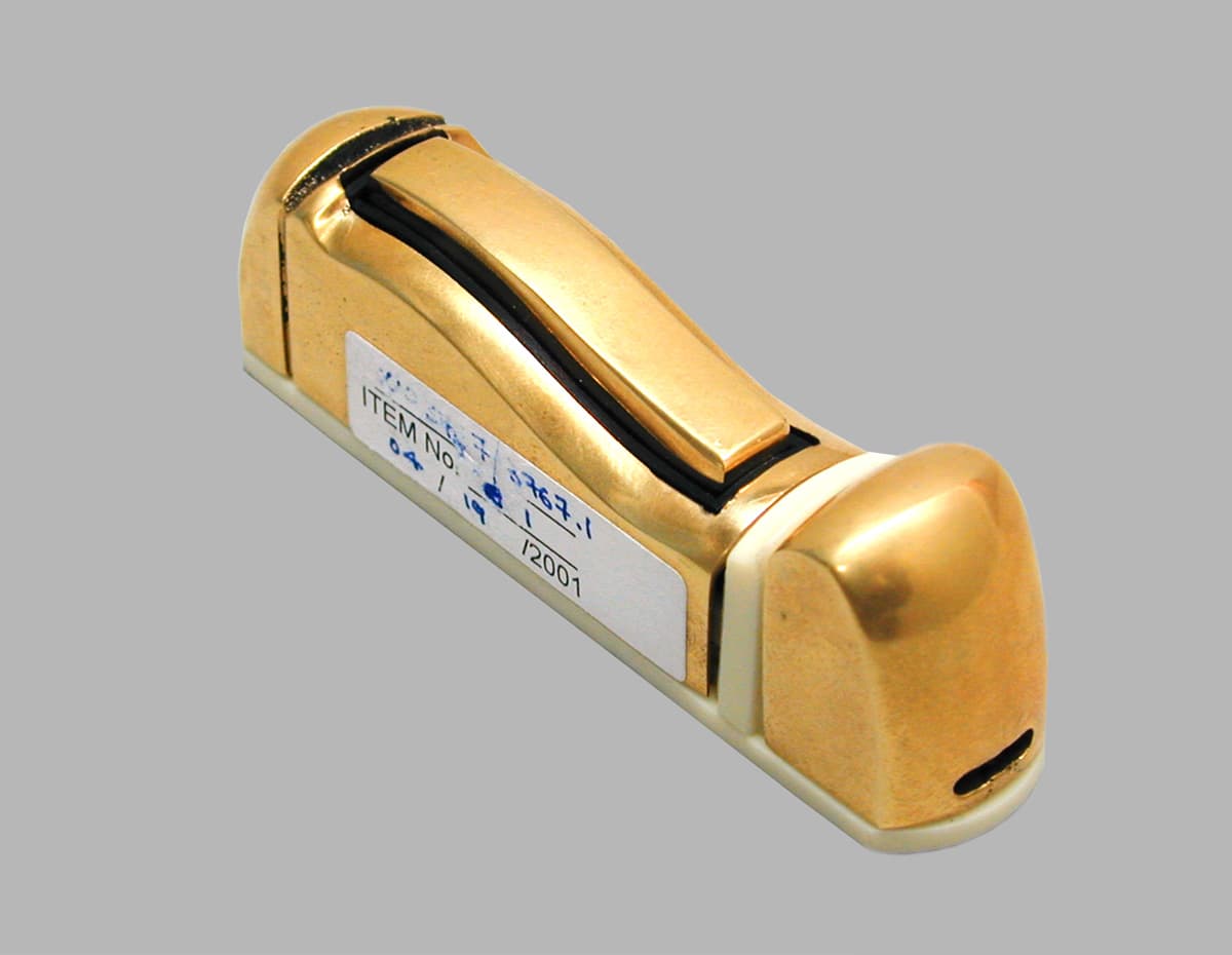 Wireless Remote Doorbell Transmitter - FCC ID BJ4-62WDB93TX - HeathCo LLC (3)
