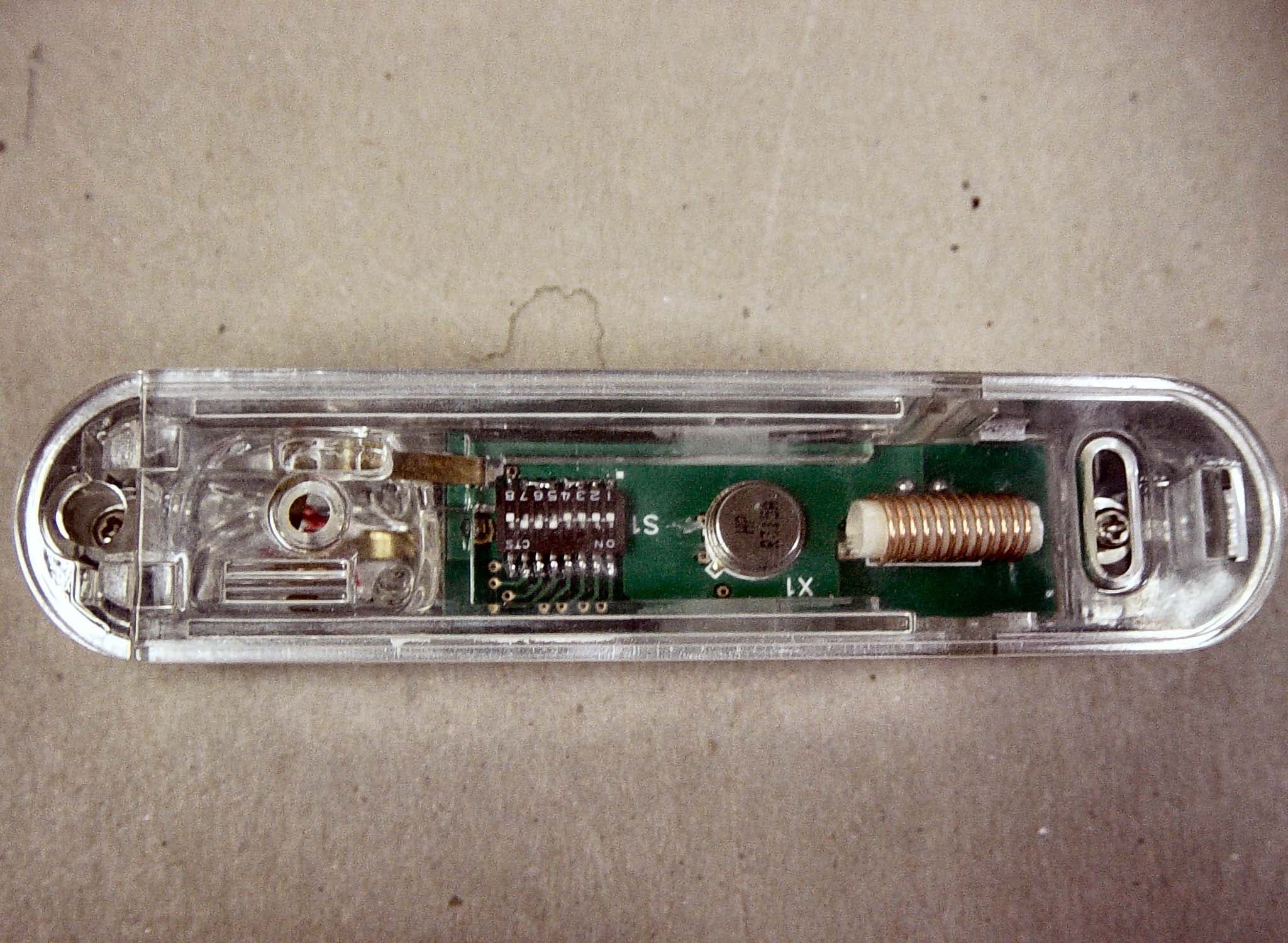 Wireless Door Bell Button - FCC ID BJ4-64WDB44TXA - HeathCo LLC