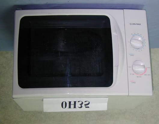 Microwave Oven - FCC ID BJM9UBTMO19AH - Tatung Company (2)