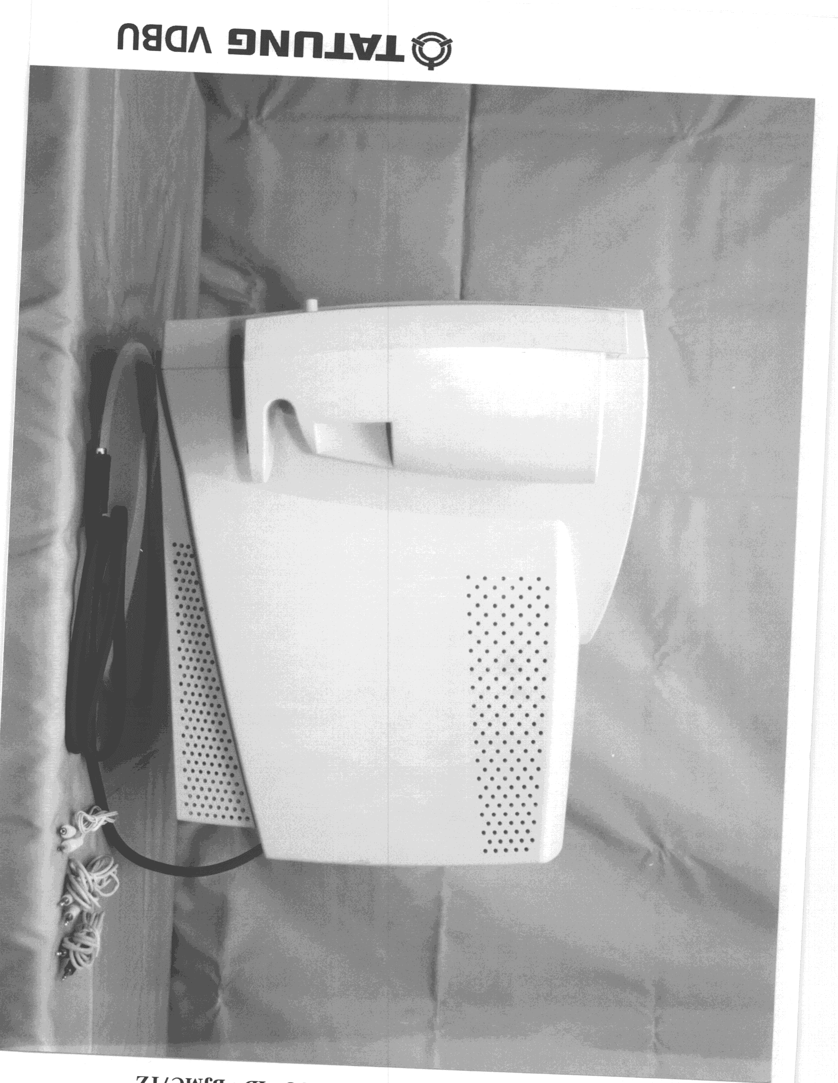 CRT Color Monitor, 17",1024 X 768 NI - FCC ID BJMC7TZ - Tatung Company (3)