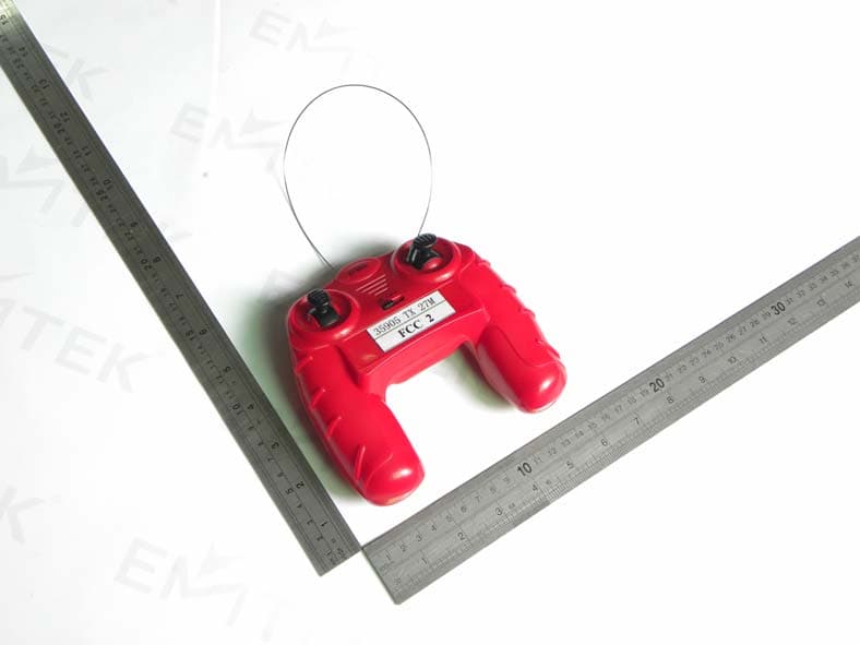 16 BF Case Maxxum 140 R/C Tractor - FCC ID BMW-35905-T27 - TOMY International, Inc.