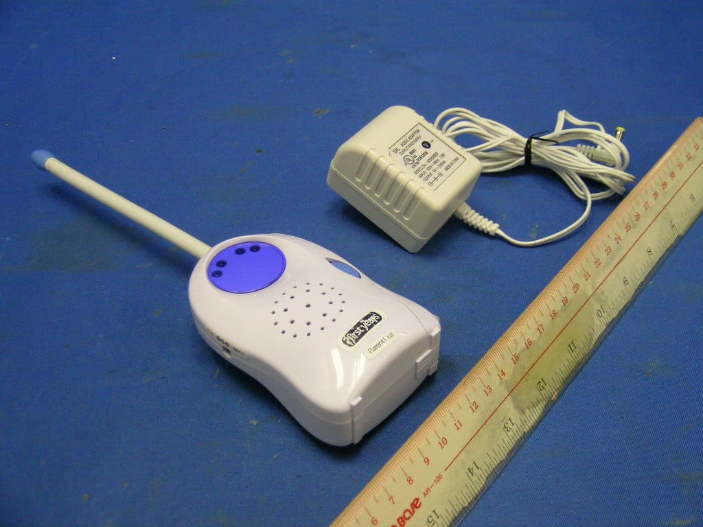 49MHz Superheterodyne Receiver Parent Unit - FCC ID BMWTFY3040P - TOMY International, Inc.