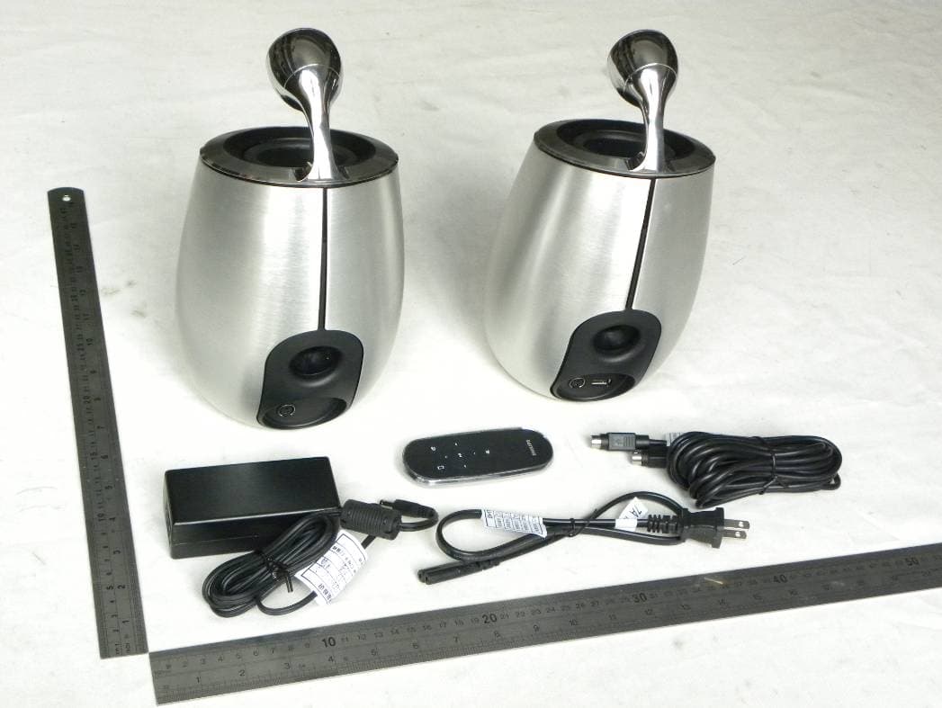 Fidelio SoundSphere Wireless Speakers with AirPlay - FCC ID BOU-DS6800W - Philips Consumer Lifestyle (2)