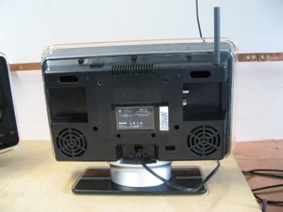 Wireless Music Station - FCC ID BOU-WAS7500 - Philips Consumer Lifestyle (2)