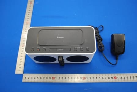 Alarm clock with Bluethooth - FCC ID BOUAJT600 - Philips Consumer Lifestyle (3)