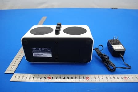 Alarm clock with Bluethooth - FCC ID BOUAJT600 - Philips Consumer Lifestyle (2)