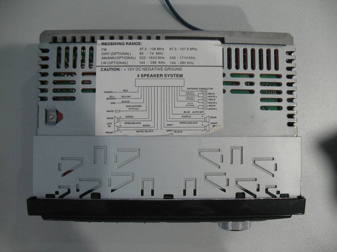 CAR AUDIO - FCC ID BOUCE150 - Philips Consumer Lifestyle
