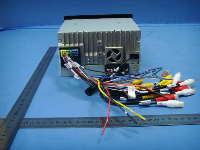 Car Audio with Bluetooth - FCC ID BOUCID2680 - Philips Consumer Lifestyle