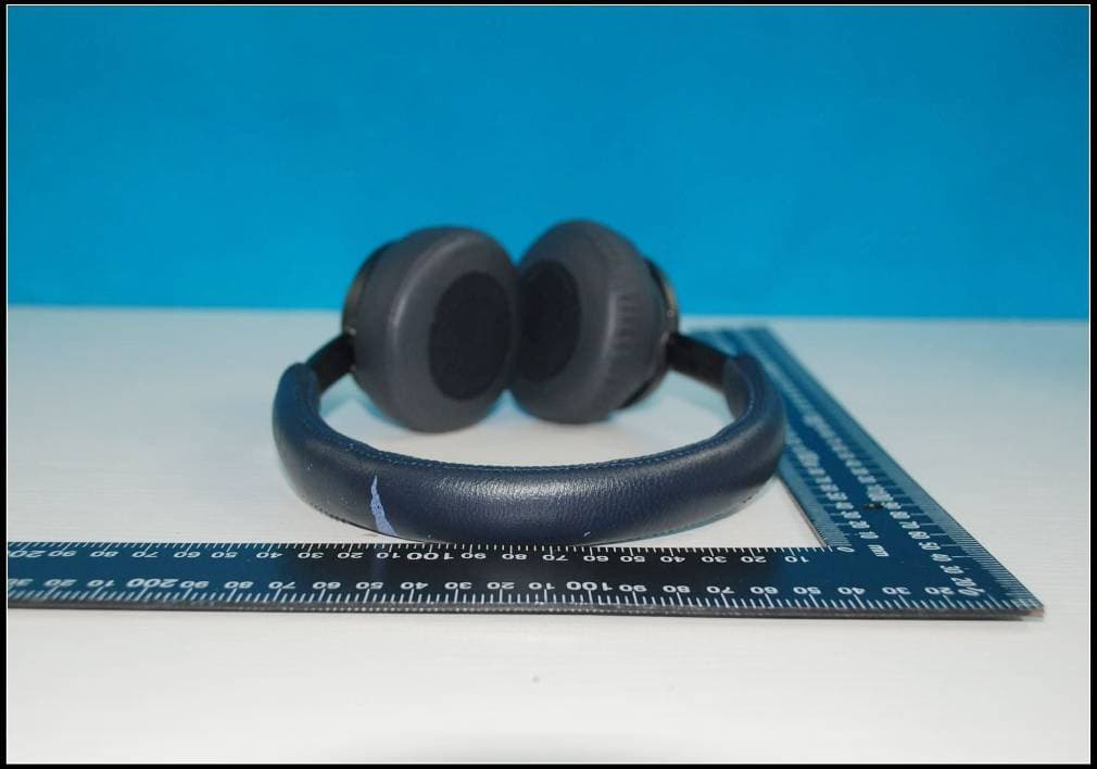 Bluetooth headphone - FCC ID BOUM1BT - Philips Consumer Lifestyle (5)