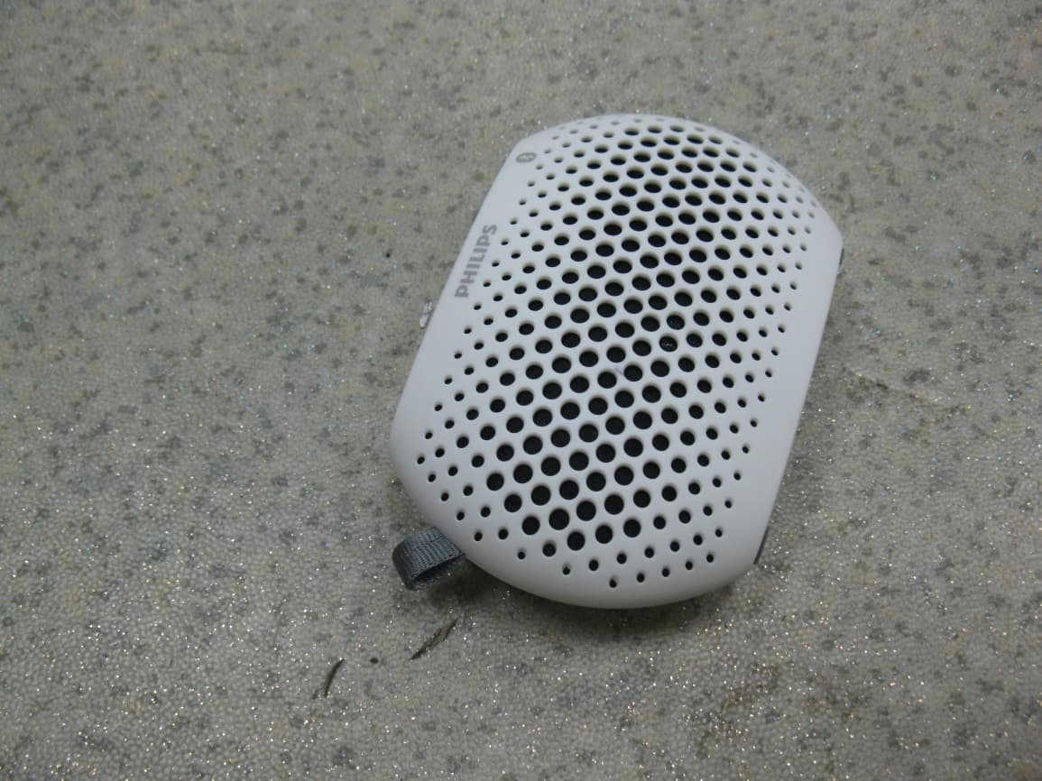 Bluetooth Portable Speaker - FCC ID BOUSBT10 - Philips Consumer Lifestyle