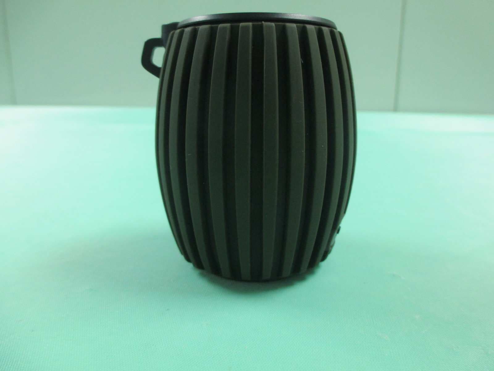 Bluetooth Speaker - FCC ID BOUSBT30V2 - Philips Consumer Lifestyle (3)