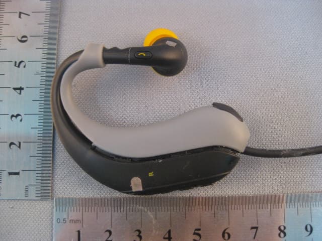 Bluetooth Stereo Headset - FCC ID BOUSHB6000 - Philips Consumer Lifestyle (4)