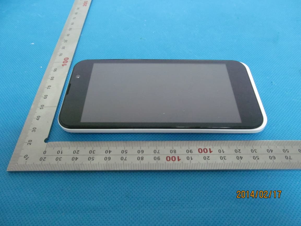 Smart Mobile Phone - FCC ID BRCMB700 - Kintech Co. Ltd (3)