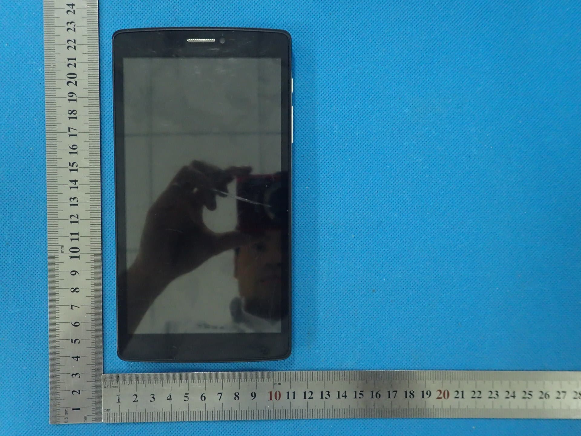 Tablet PC - FCC ID BRCPC6901 - Kintech Co. Ltd (4)