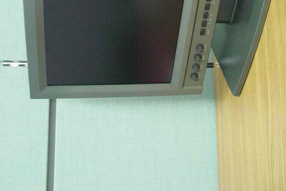 15" LCD CCTV Monitor - FCC ID BRFLCM15AA - KTV Global Corporation (3)