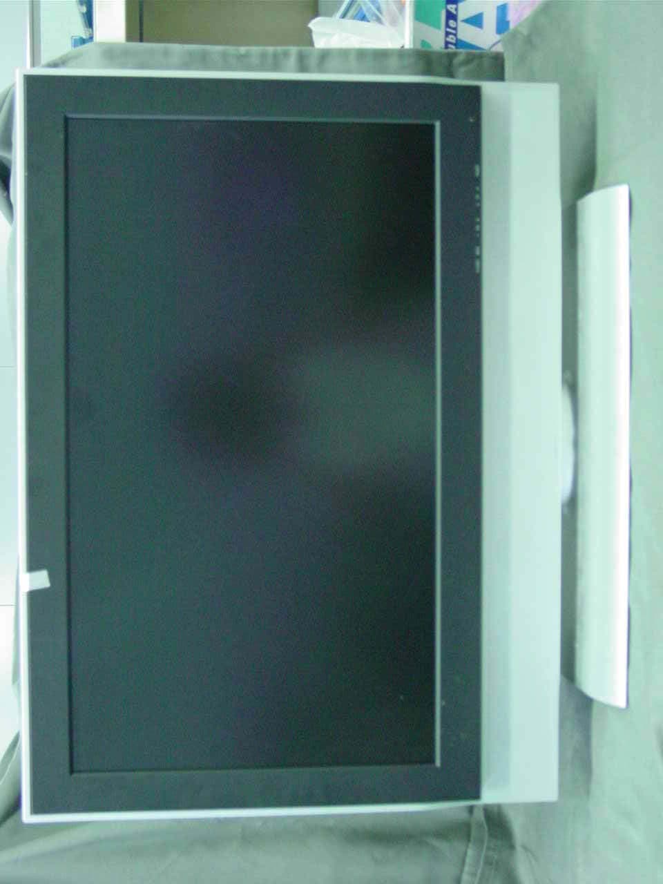 32" LCD TV Receiver/Monitor - FCC ID BRFLTW32DS - KTV Global Corporation (2)