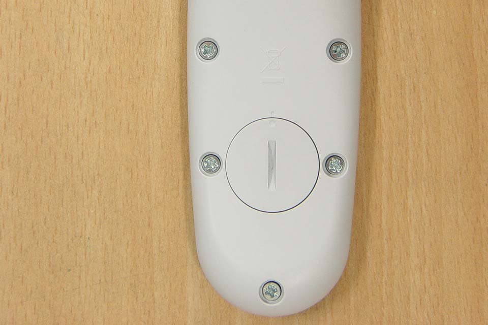 RF REMOTE CONTROL TRANSMITTER - FCC ID BRFRNW3000 - KTV Global Corporation (4)