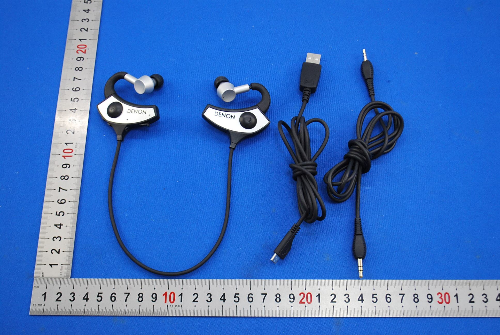 Bluetooth Headphones - FCC ID BV2-AH-W200EM - D&M Holdings Inc. (2)